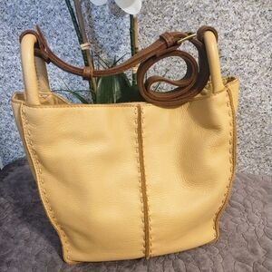 The Sak Los Feliz in Leather Crossbody Bag (NWOT)